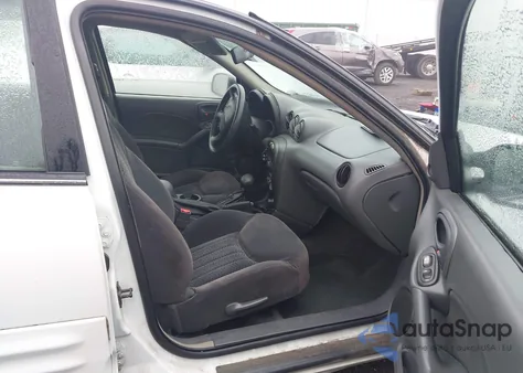 2001 Pontiac Grand Am Se1 z USA, uszkodzony, nr VIN 1G2NF52E81C105397